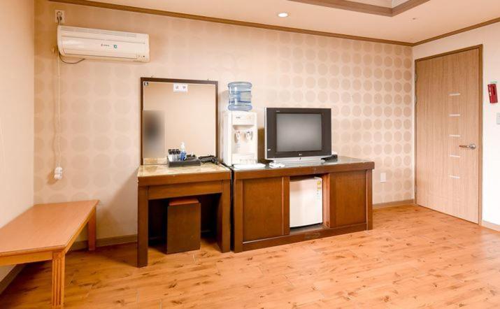 Hongcheon Resortel Exteriör bild