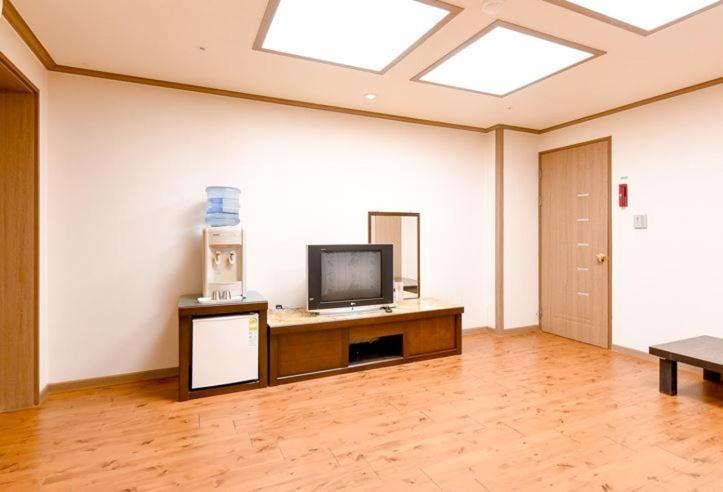 Hongcheon Resortel Exteriör bild